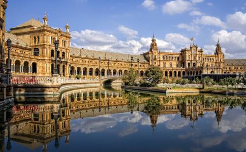 Seviļa Seville Malaga