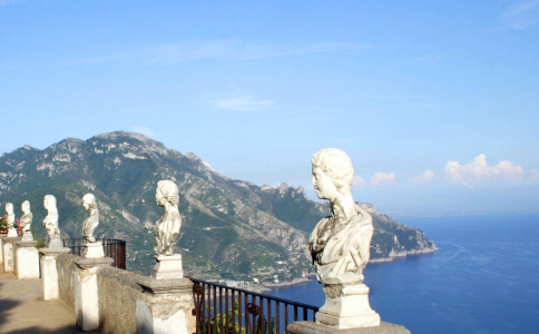 Ceļojums uz Amalfi piekrasti ar FlyMeAway